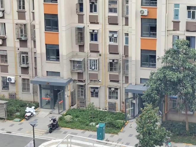 小区住房被当骨灰房？不实！