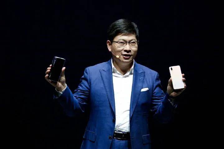 余承东19点正式官宣，揭秘华为未来新动向