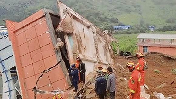 云南一高速塌方致3死事件，官方挂牌督办引发关注