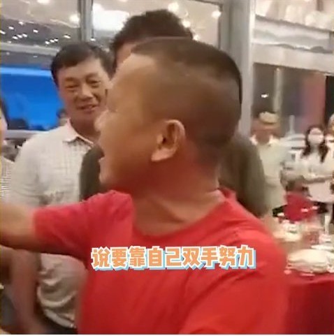 全红婵父母离异背后的故事