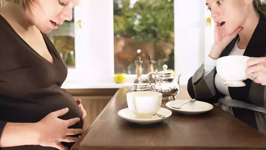 母乳冲咖啡，古老与现代的交融之美