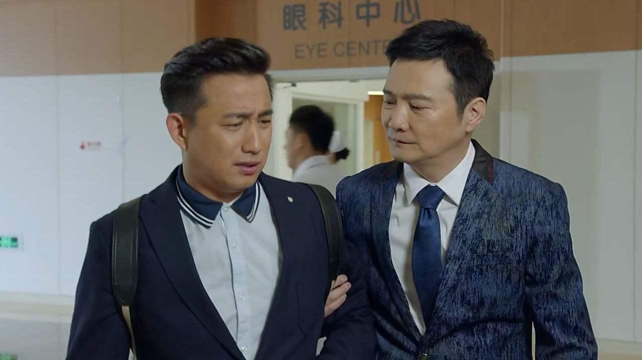汪俊导演新作连连，展现独特艺术魅力