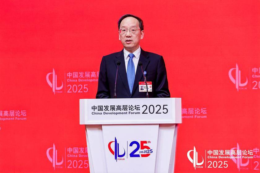 李乐成任工信部部长，新时代的工业领军人物
