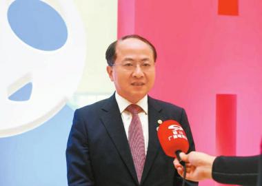 周霁任香港中联办主任，新篇章下的港府合作与发展