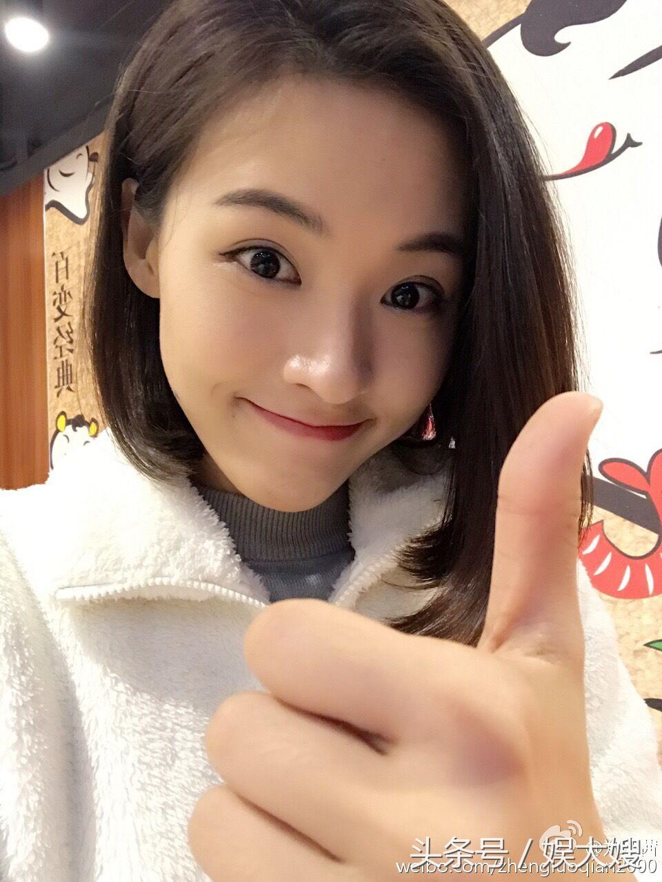 黄圣依初恋竟然是贾乃亮，揭秘娱乐圈的意外情缘