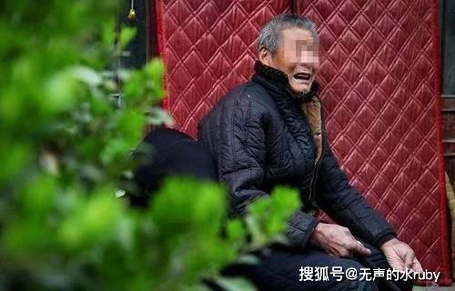 六旬老人退休后竟“闲出病”六旬老人退休后竟闲出病——如何科学规划退休生活